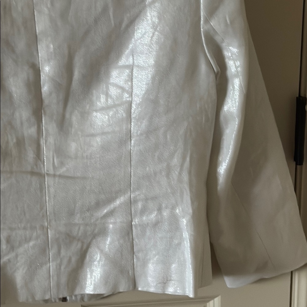 Vince Camuto Women's White Jacket Size 8 EUC - Picture 13 of 14